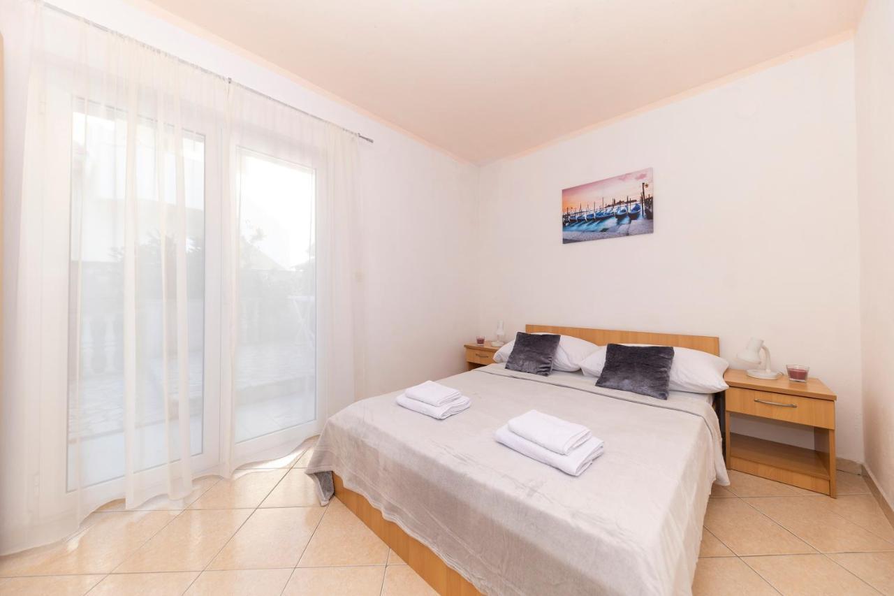 Apartments Seaside Bibinje Luaran gambar