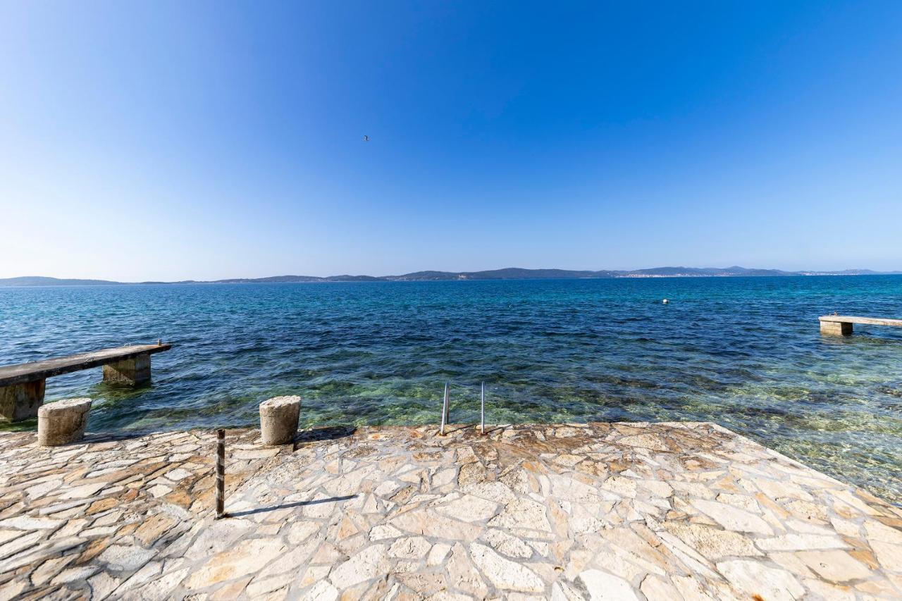 Apartments Seaside Bibinje Luaran gambar