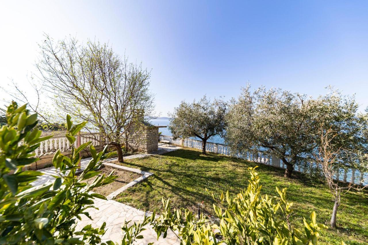 Apartments Seaside Bibinje Luaran gambar